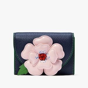♠️Kate Spade In The Garden Floral Applique Flap Card Case, Parisian Navy NEW NWT